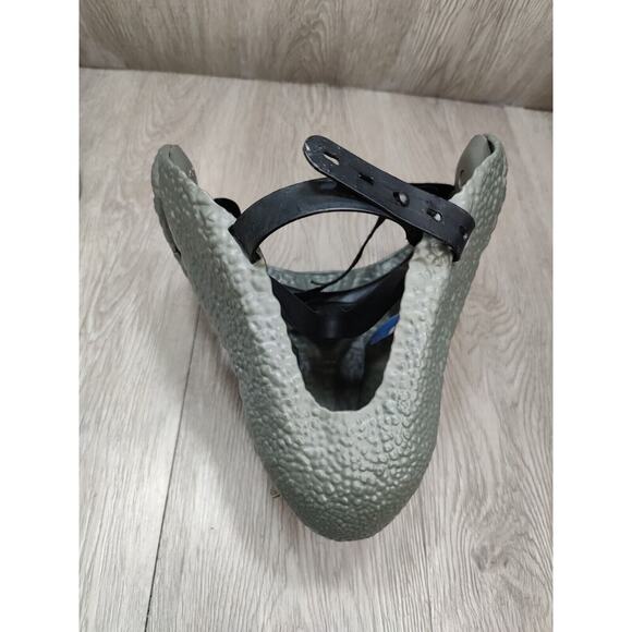 Jurassic World BLUE Velociraptor Mask Raptor Dinosaur Blue Children's Kids Roar! - Picture 6 of 8